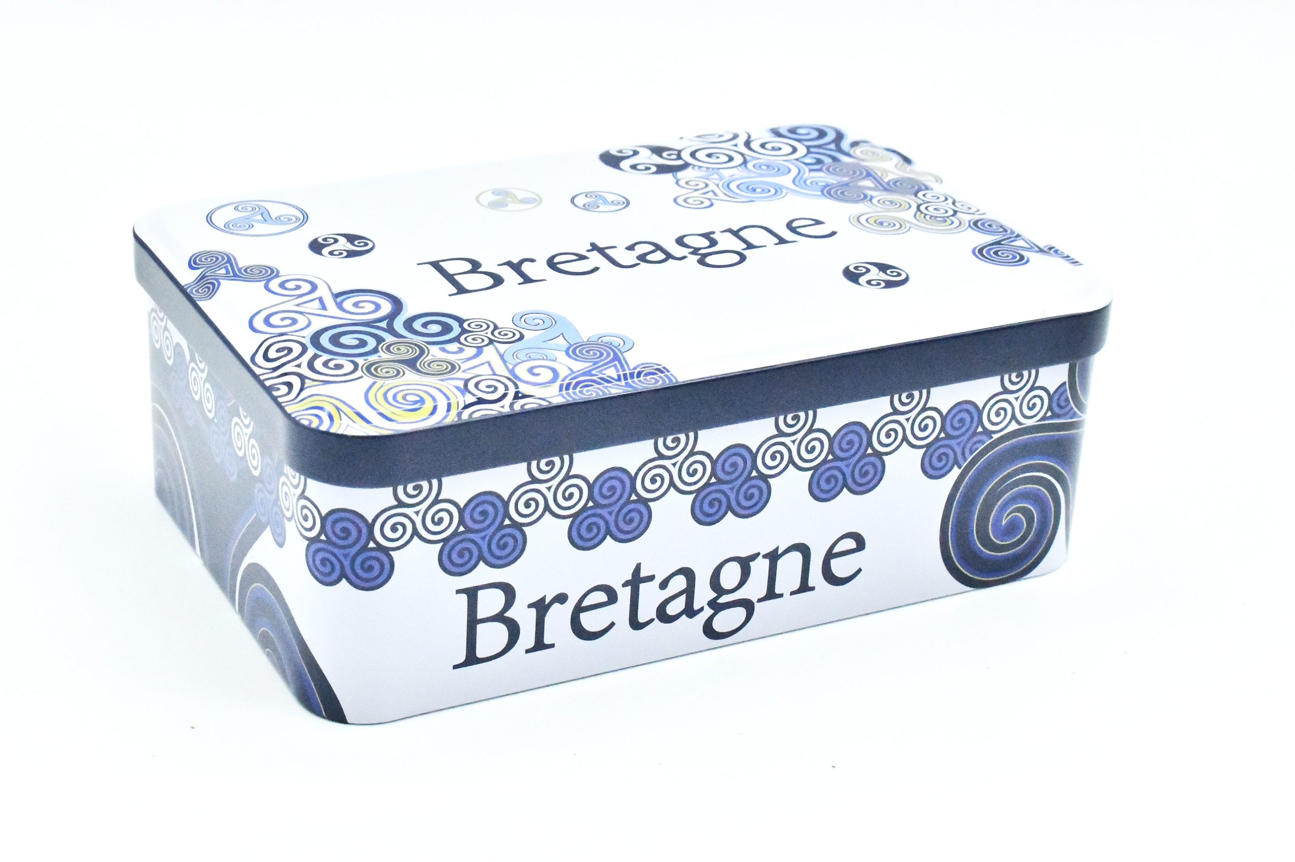 Composition - boîte - métallique - Bretagne - biscuit - Breton - biscuit breton - confiture - poir - chocolat - fraise - Plougastel - palet breton - petite galette bretonne