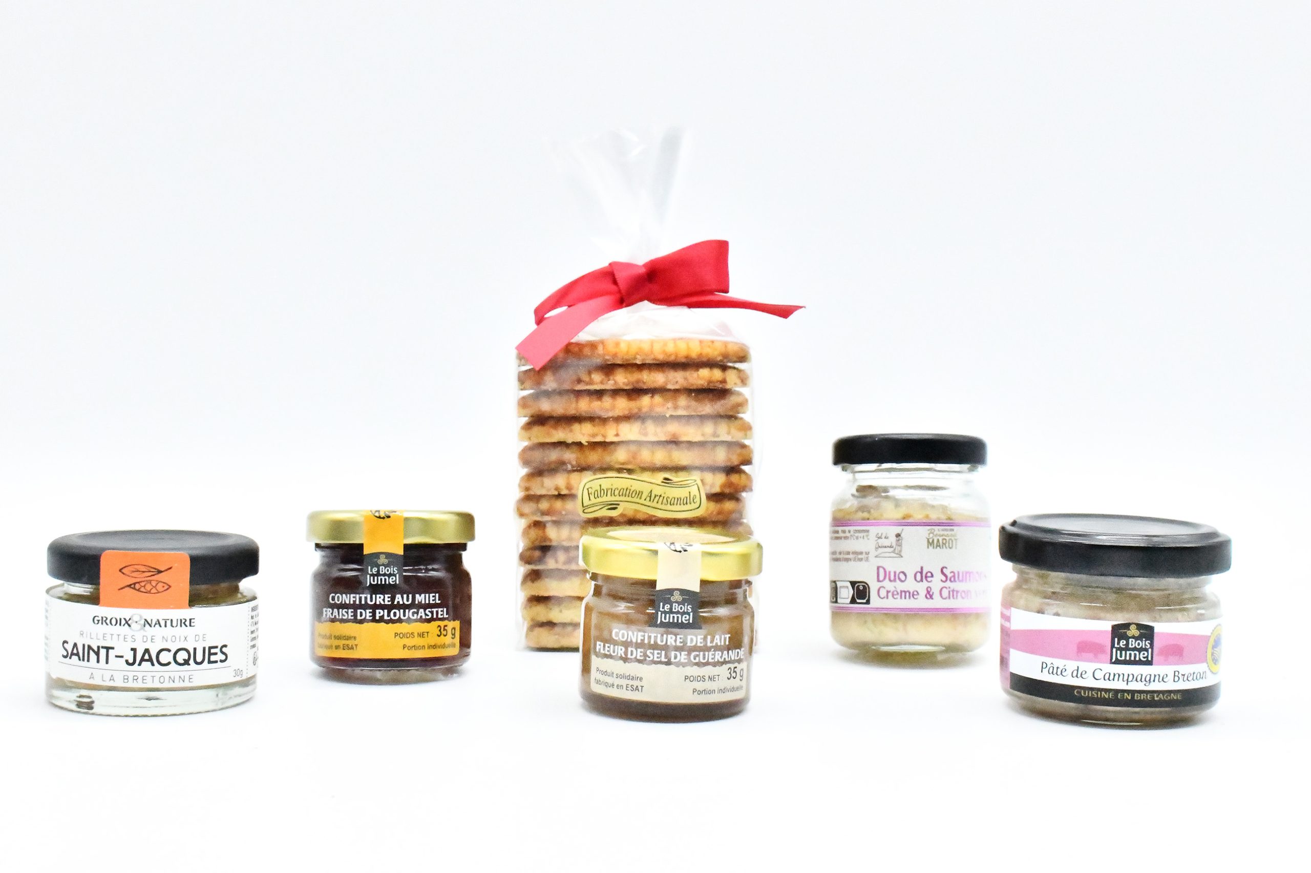 Biscuit - Breton - composition - Bretagne - petit beurre - confiture - fraise - lait - fleur de sel - tartinade - saumon - saint jacques - terrine - porc